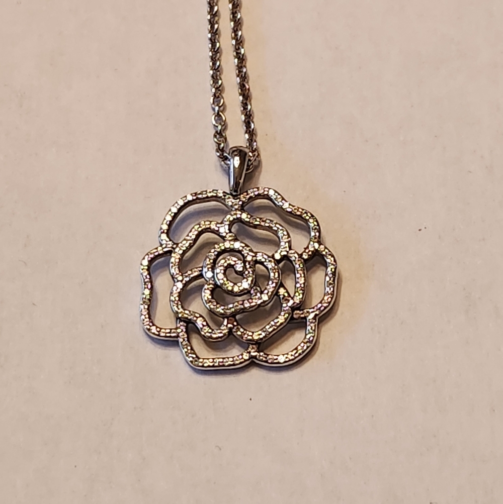 Pandora Shimmering Sterling Silver Rose Pendant Necklace